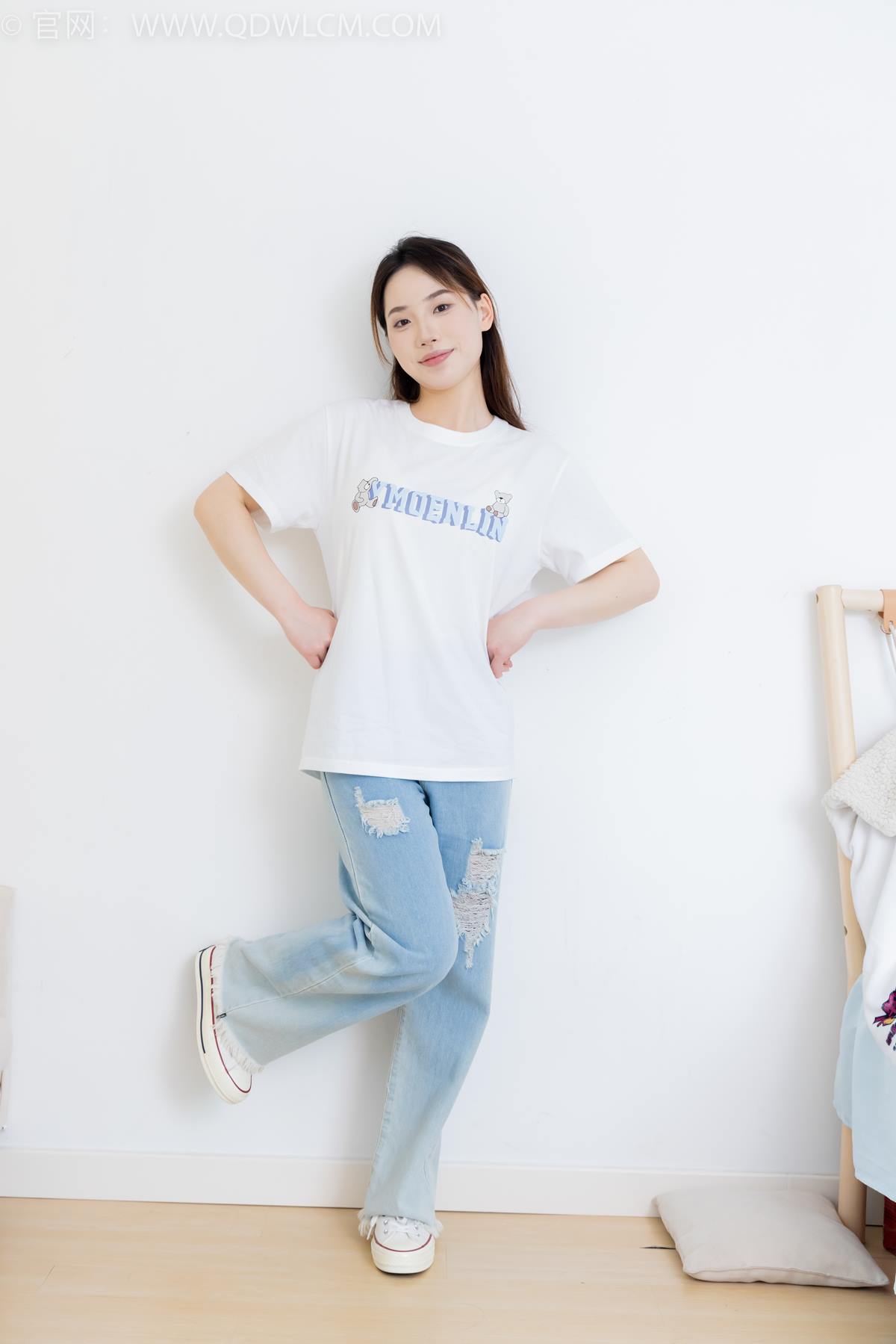 图片[25]-物恋传媒 NO.2390 荔枝-帆布鞋、短白棉袜、裸足[86P] – 速更版-美库