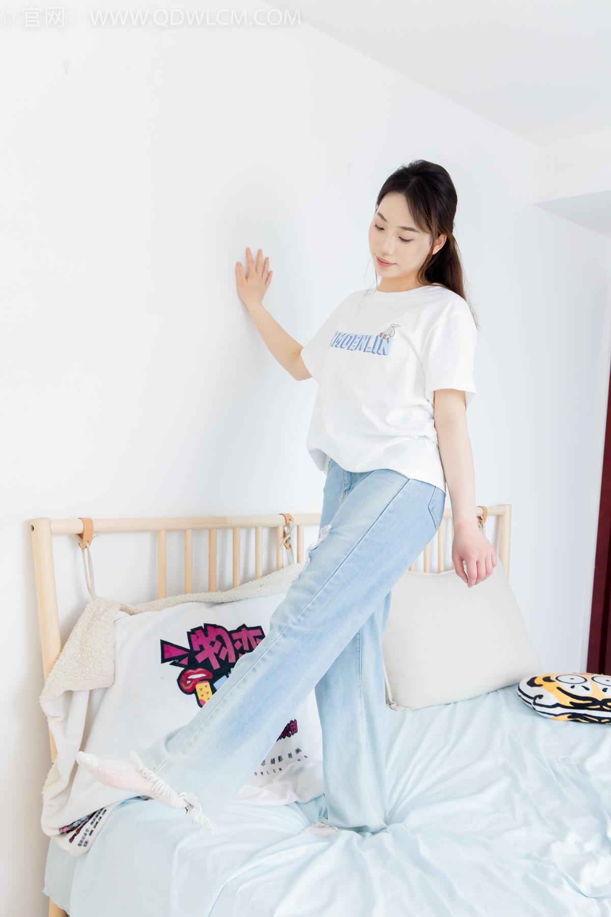 图片[85]-物恋传媒 NO.2390 荔枝-帆布鞋、短白棉袜、裸足[86P] – 速更版-美库