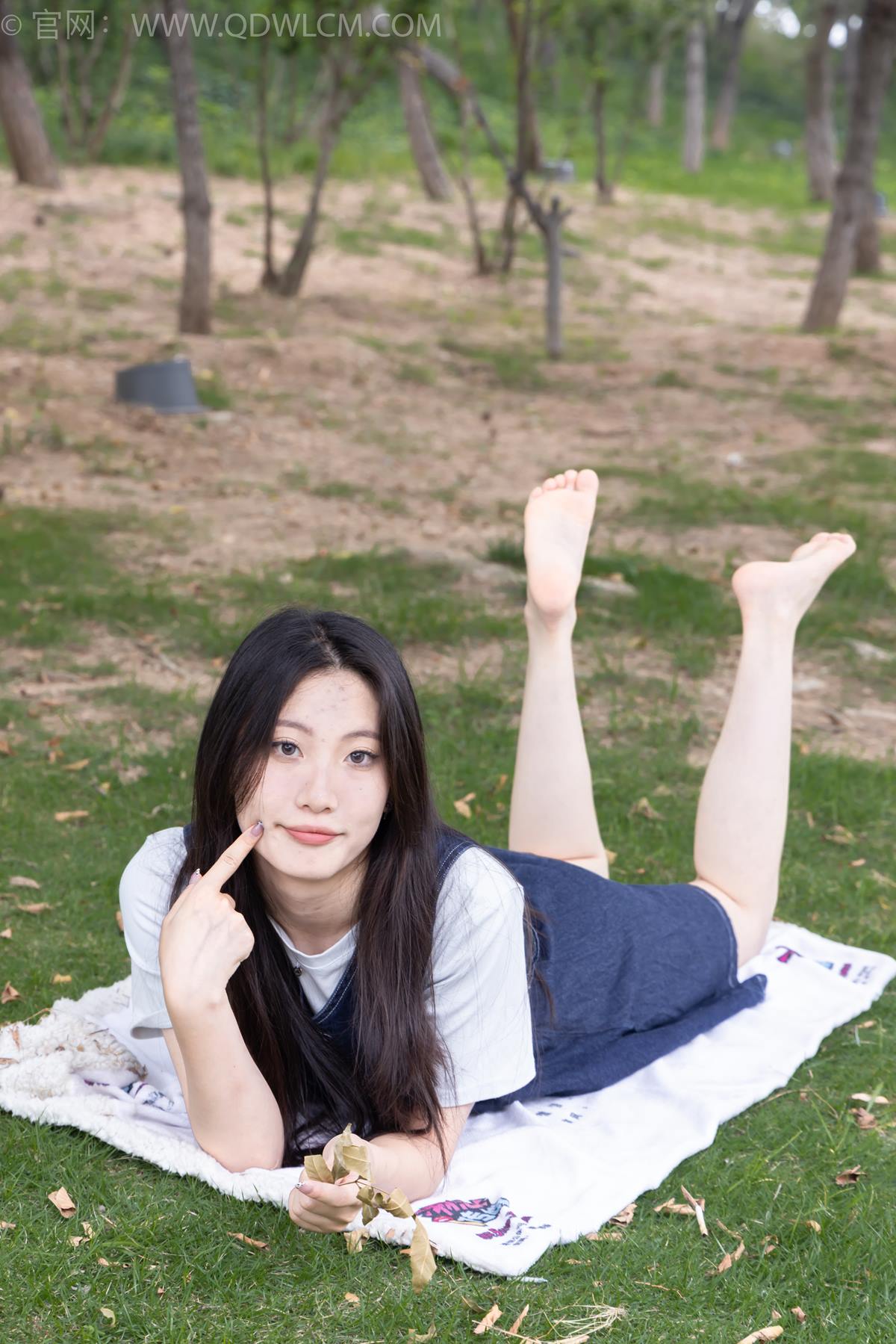 图片[29]-物恋传媒 NO.2393 奶糖-帆布鞋、白棉袜、裸足[96P] – 速更版-美库