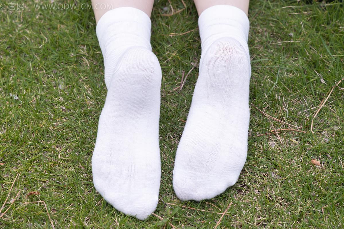 图片[32]-物恋传媒 NO.2393 奶糖-帆布鞋、白棉袜、裸足[96P] – 速更版-美库
