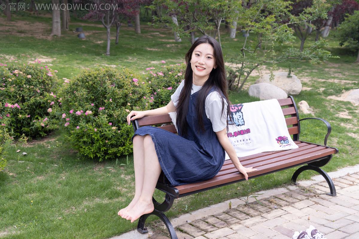 图片[35]-物恋传媒 NO.2393 奶糖-帆布鞋、白棉袜、裸足[96P] – 速更版-美库