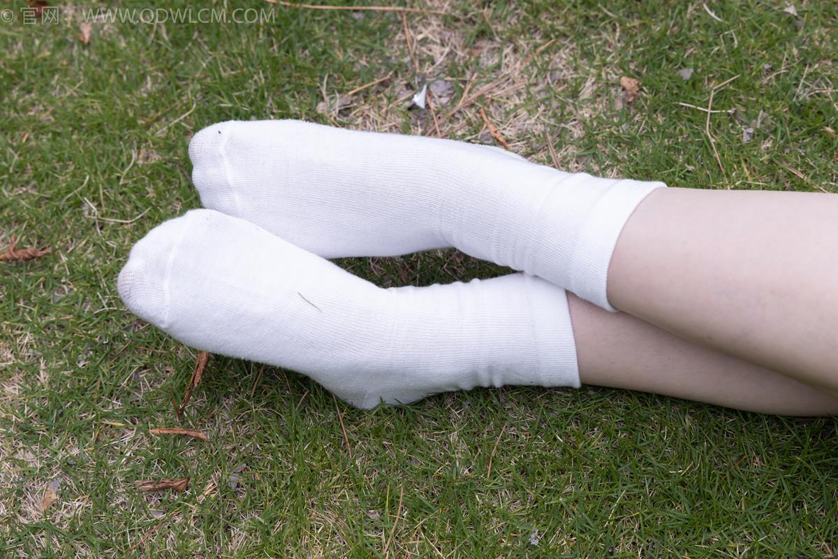 图片[36]-物恋传媒 NO.2393 奶糖-帆布鞋、白棉袜、裸足[96P] – 速更版-美库