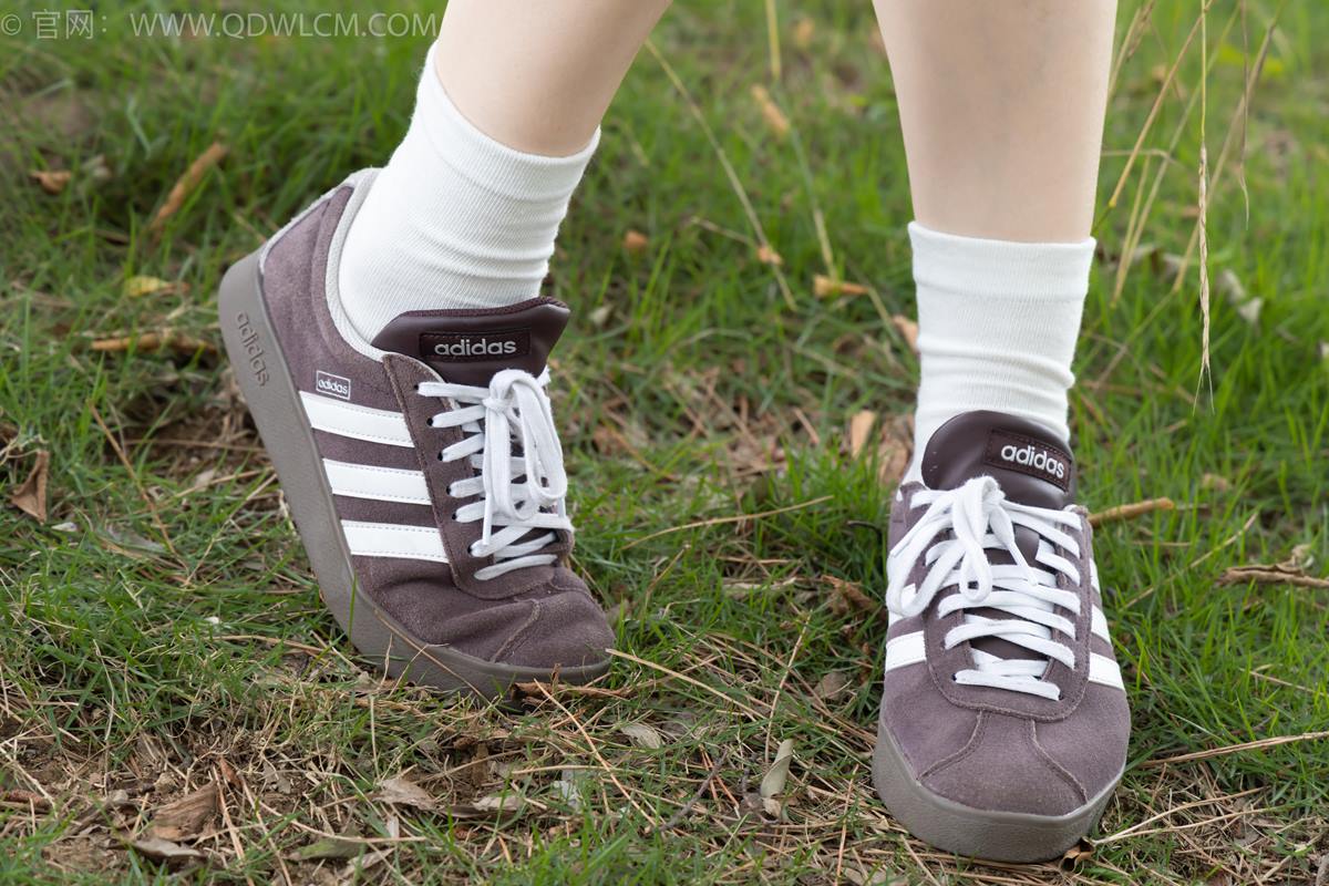 图片[39]-物恋传媒 NO.2393 奶糖-帆布鞋、白棉袜、裸足[96P] – 速更版-美库