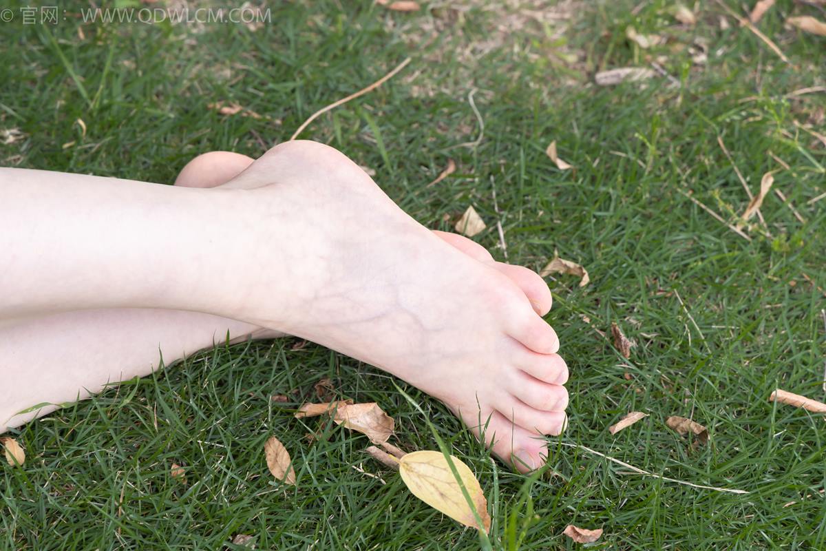 图片[52]-物恋传媒 NO.2393 奶糖-帆布鞋、白棉袜、裸足[96P] – 速更版-美库