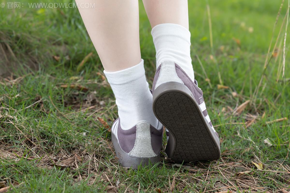 图片[66]-物恋传媒 NO.2393 奶糖-帆布鞋、白棉袜、裸足[96P] – 速更版-美库