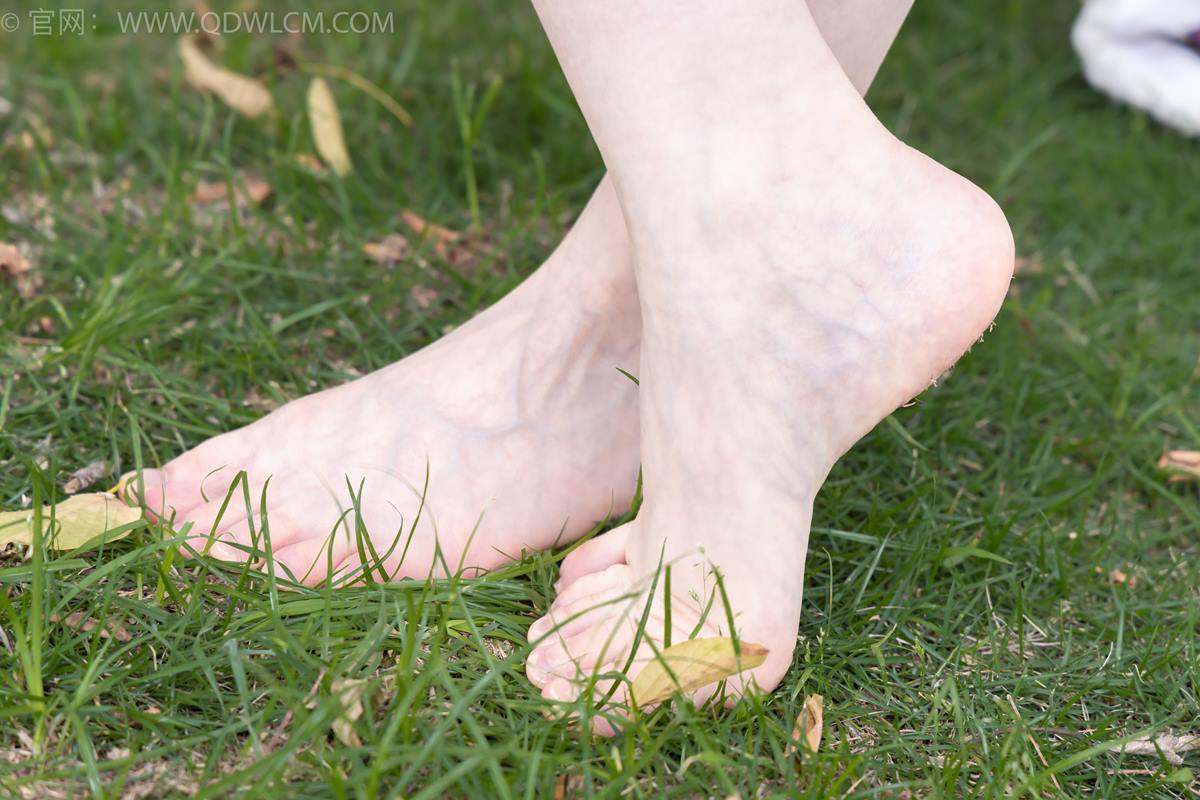 图片[79]-物恋传媒 NO.2393 奶糖-帆布鞋、白棉袜、裸足[96P] – 速更版-美库