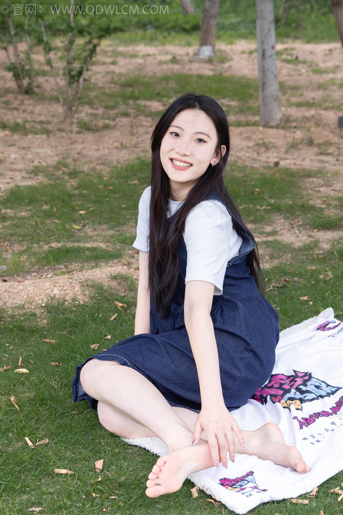 图片[96]-物恋传媒 NO.2393 奶糖-帆布鞋、白棉袜、裸足[96P] – 速更版-美库