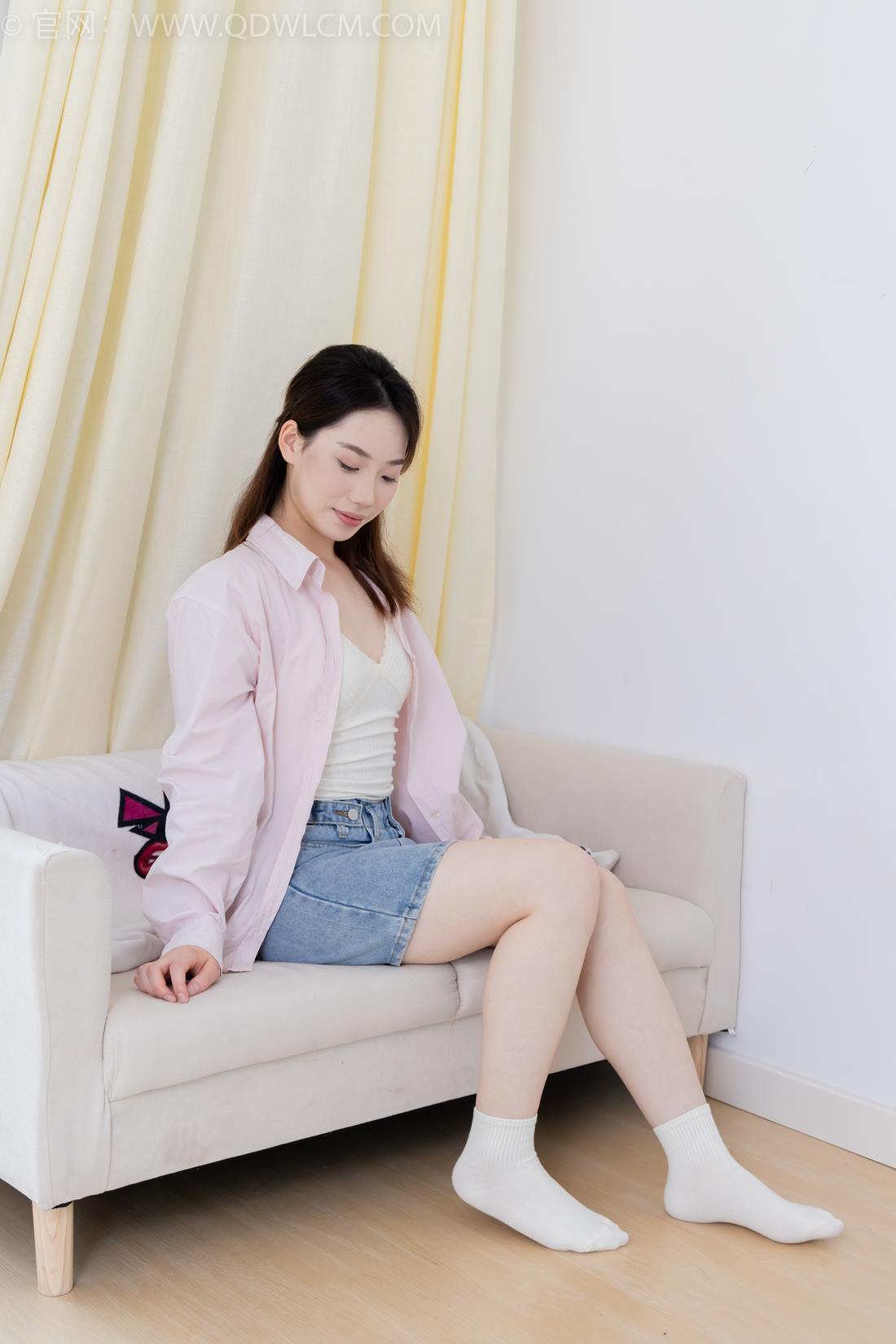 图片[36]-物恋传媒 NO.2395 荔枝-板鞋、白棉袜、裸足[110P] – 速更版-美库