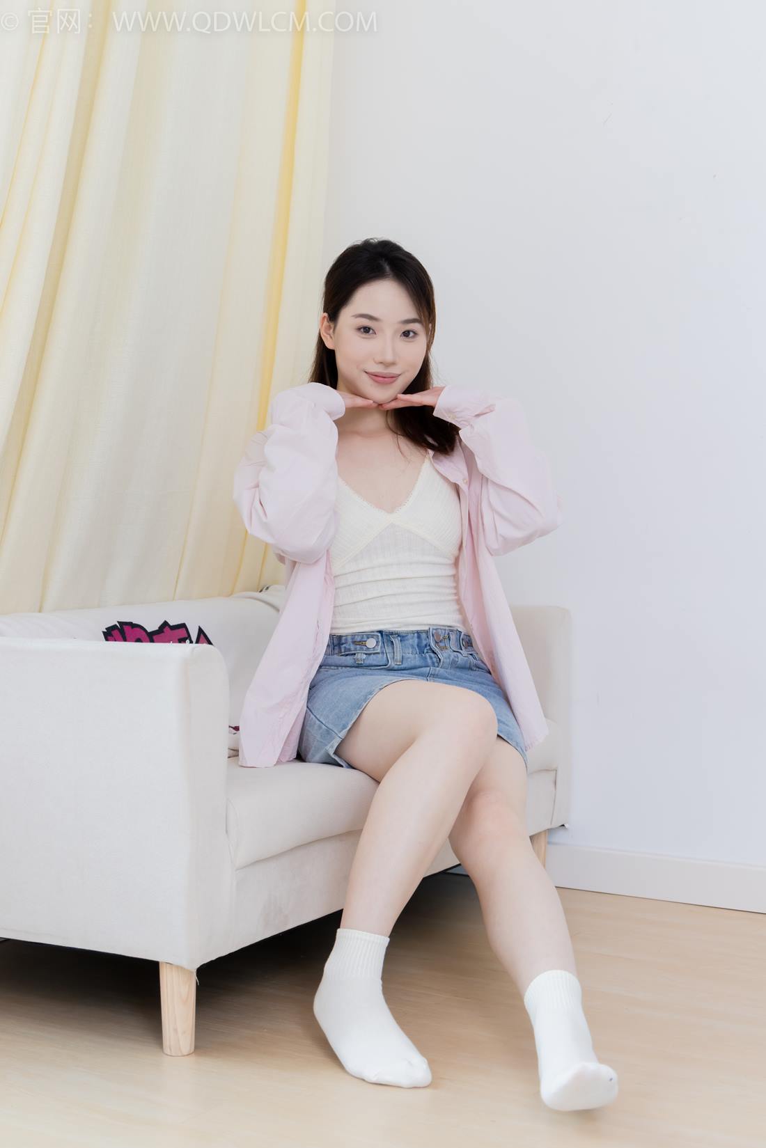 图片[40]-物恋传媒 NO.2395 荔枝-板鞋、白棉袜、裸足[110P] – 速更版-美库