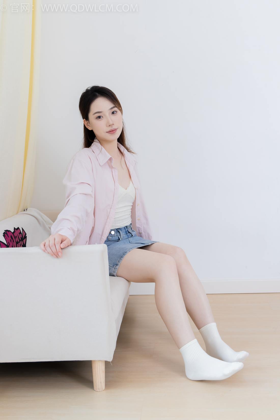 图片[45]-物恋传媒 NO.2395 荔枝-板鞋、白棉袜、裸足[110P] – 速更版-美库