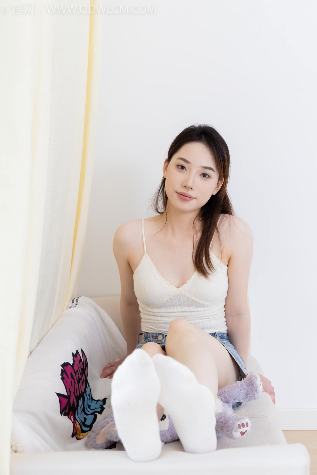 图片[60]-物恋传媒 NO.2395 荔枝-板鞋、白棉袜、裸足[110P] – 速更版-美库