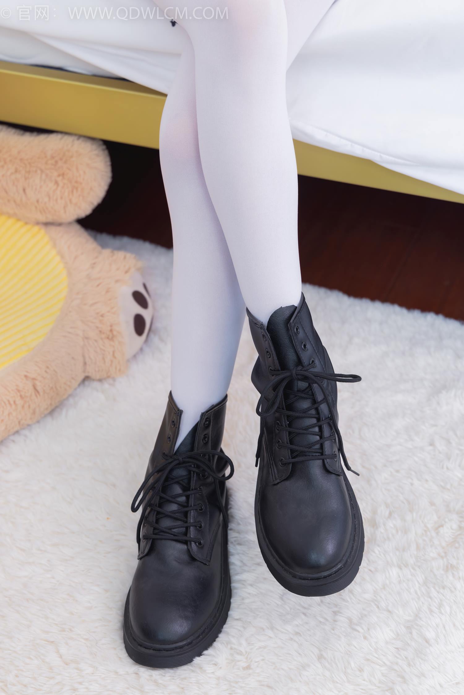 图片[26]-物恋传媒 NO.2396 米米-马丁靴、厚白丝[94P] – 速更版-美库