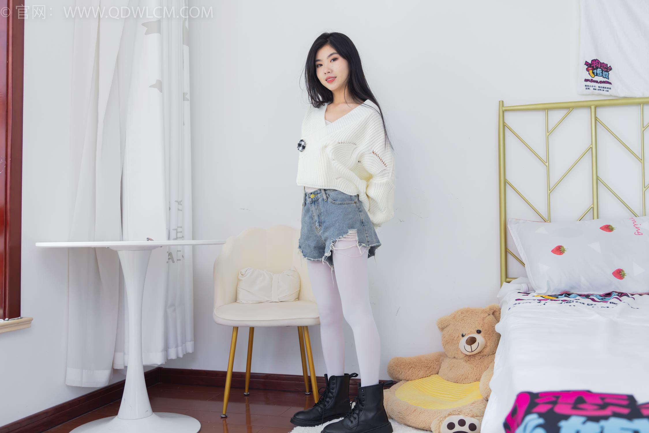 图片[41]-物恋传媒 NO.2396 米米-马丁靴、厚白丝[94P] – 速更版-美库