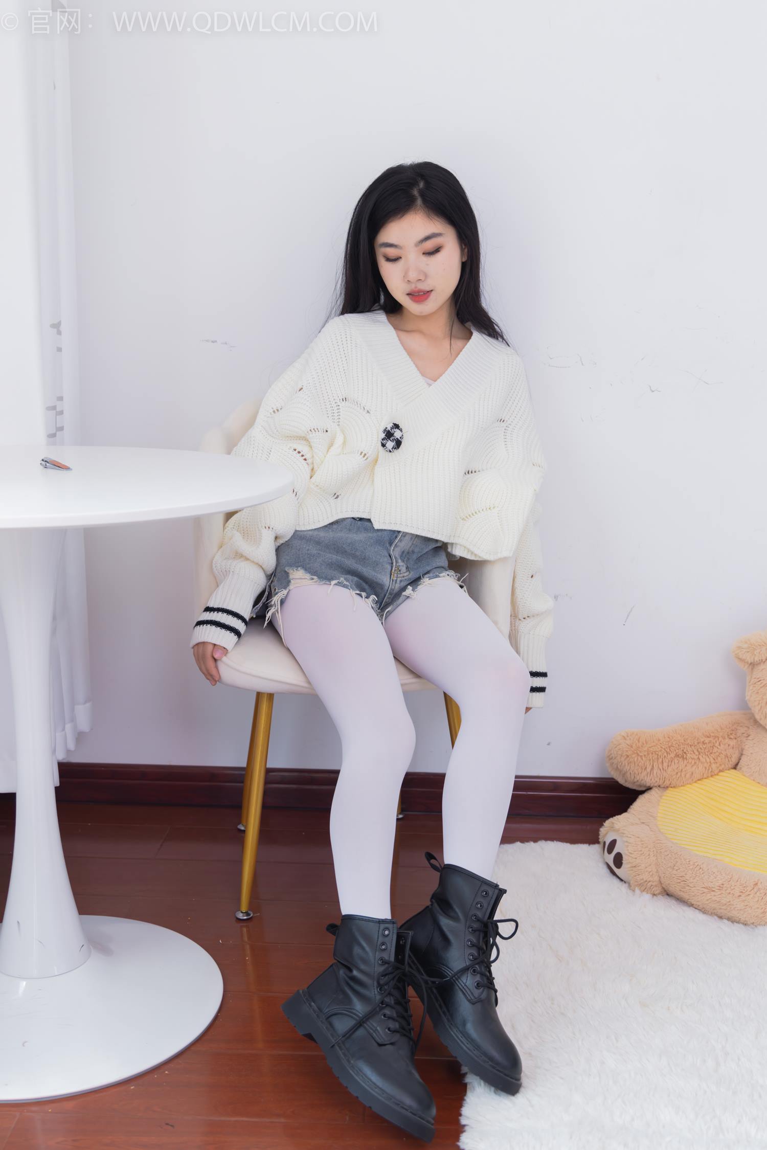 图片[57]-物恋传媒 NO.2396 米米-马丁靴、厚白丝[94P] – 速更版-美库