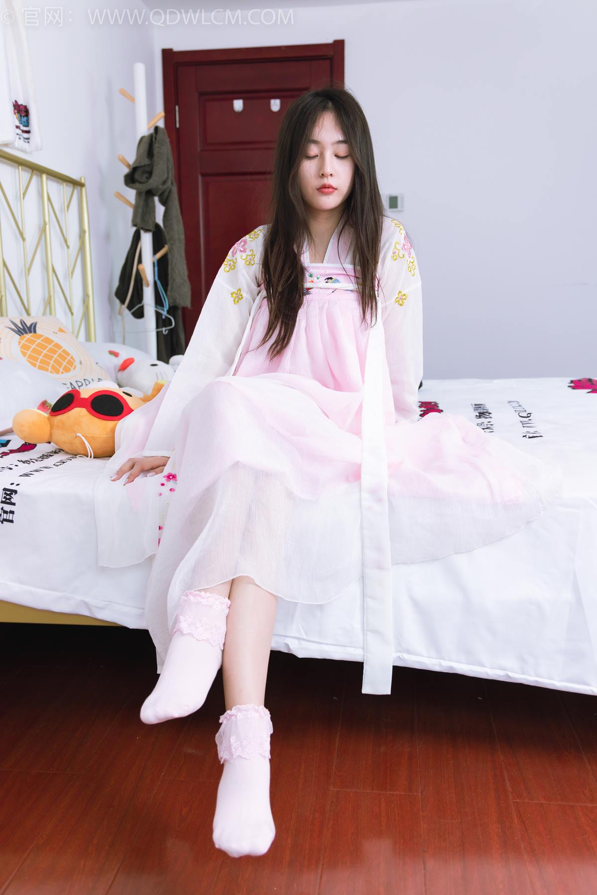 图片[29]-物恋传媒 NO.2397 美兔-汉服、布鞋、粉色棉袜[86P] – 速更版-美库