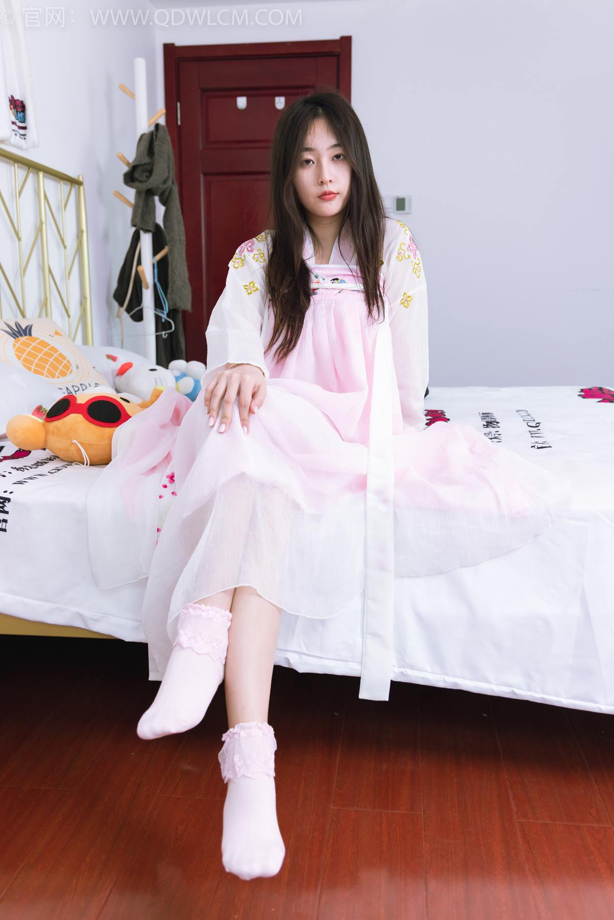 图片[30]-物恋传媒 NO.2397 美兔-汉服、布鞋、粉色棉袜[86P] – 速更版-美库