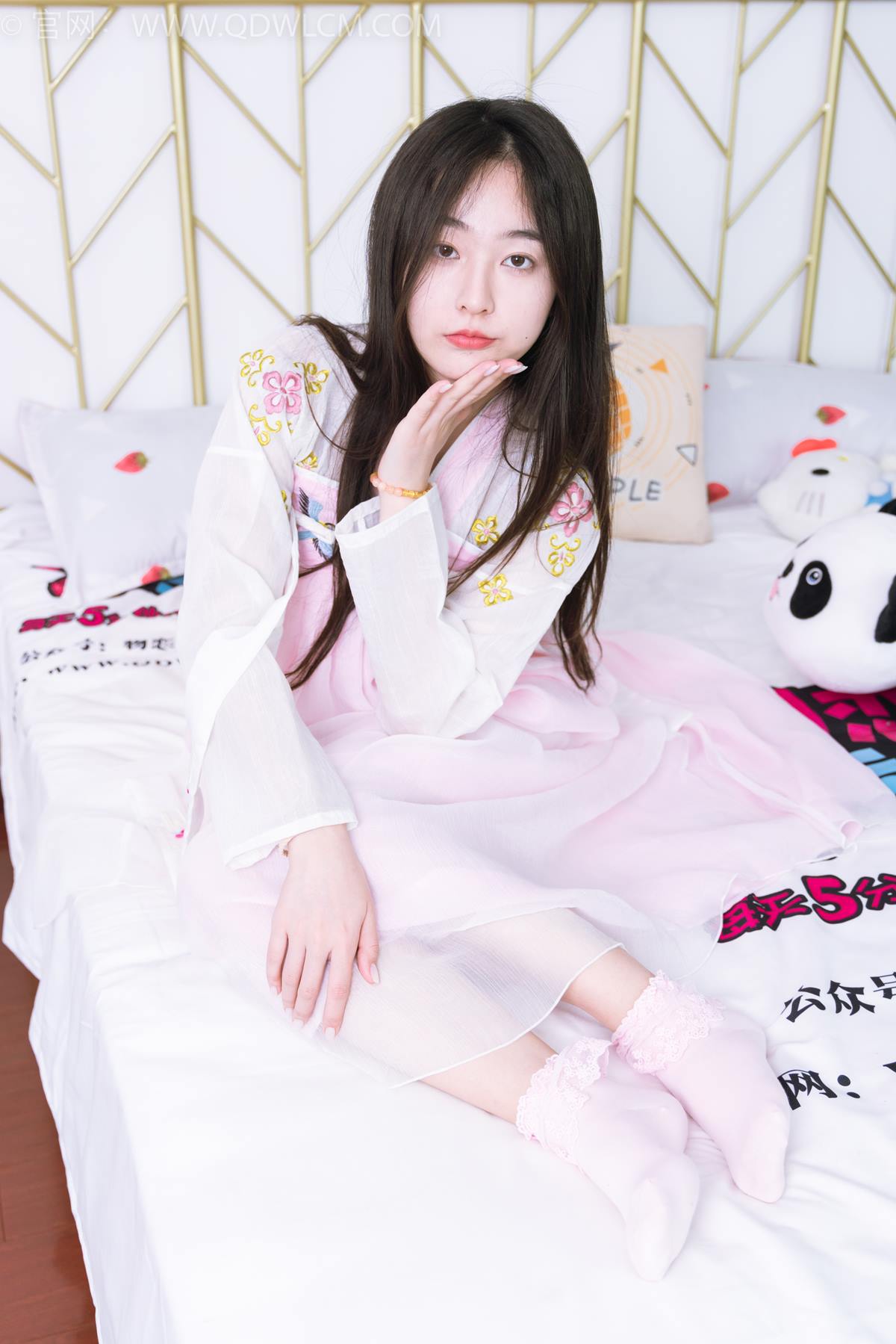 图片[49]-物恋传媒 NO.2397 美兔-汉服、布鞋、粉色棉袜[86P] – 速更版-美库