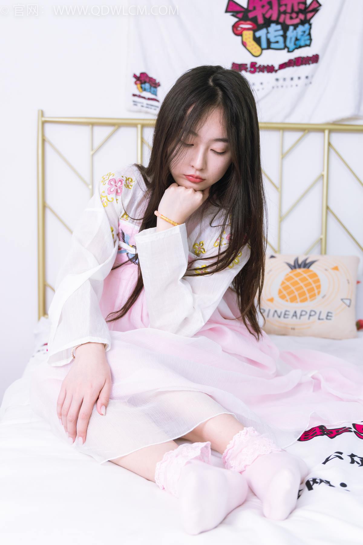 图片[50]-物恋传媒 NO.2397 美兔-汉服、布鞋、粉色棉袜[86P] – 速更版-美库