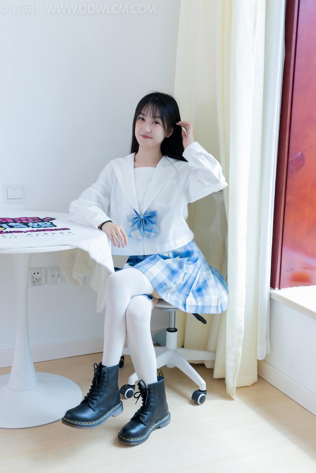 图片[15]-物恋传媒 NO.2398 嘉木-帆布鞋、马丁靴、过膝白袜[114P] – 速更版-美库