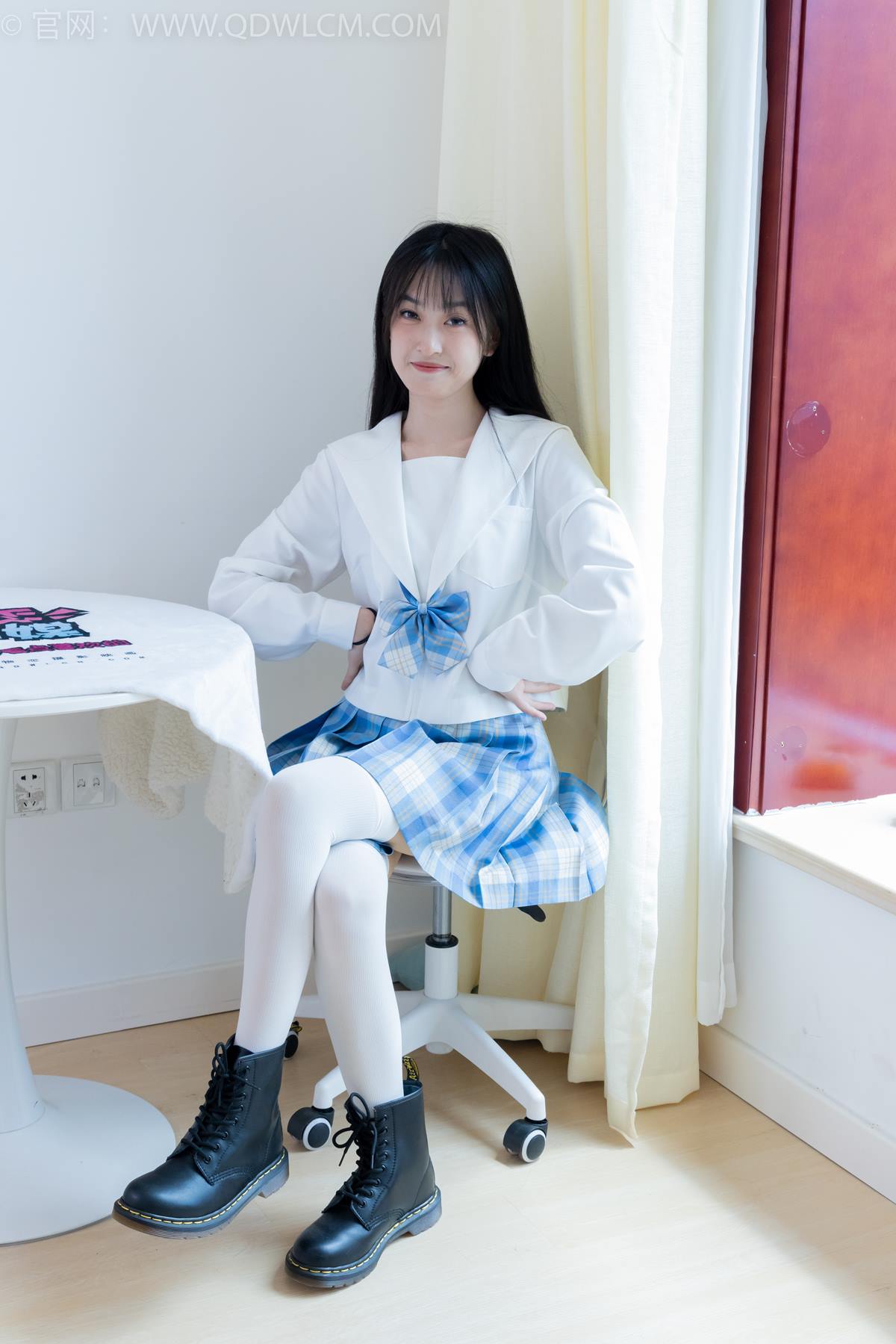 图片[18]-物恋传媒 NO.2398 嘉木-帆布鞋、马丁靴、过膝白袜[114P] – 速更版-美库