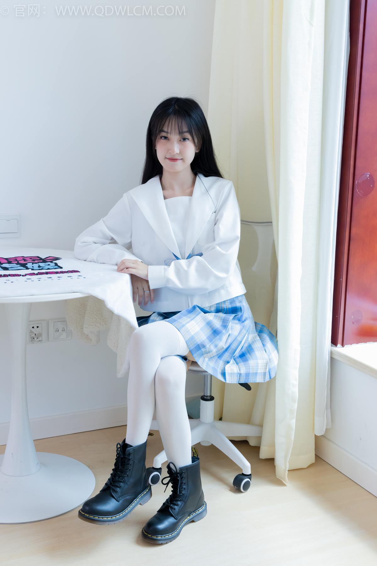 图片[21]-物恋传媒 NO.2398 嘉木-帆布鞋、马丁靴、过膝白袜[114P] – 速更版-美库