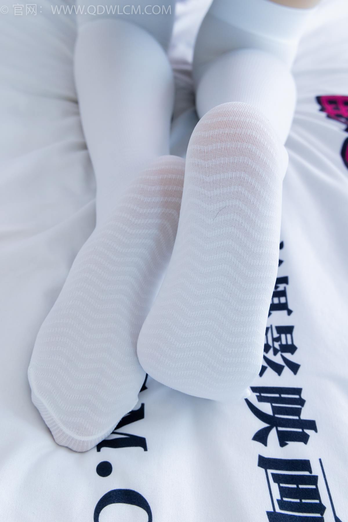 图片[55]-物恋传媒 NO.2398 嘉木-帆布鞋、马丁靴、过膝白袜[114P] – 速更版-美库