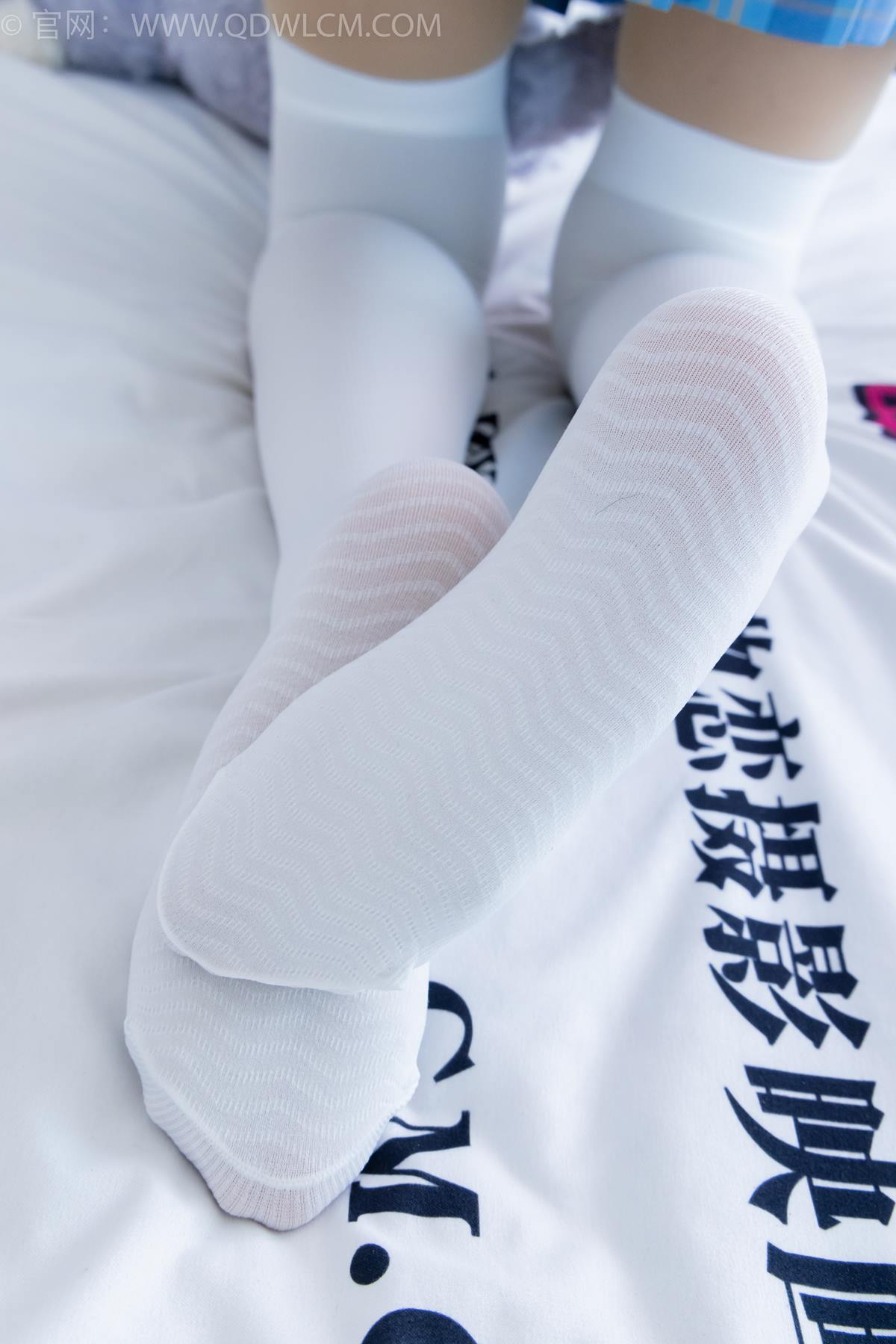 图片[58]-物恋传媒 NO.2398 嘉木-帆布鞋、马丁靴、过膝白袜[114P] – 速更版-美库