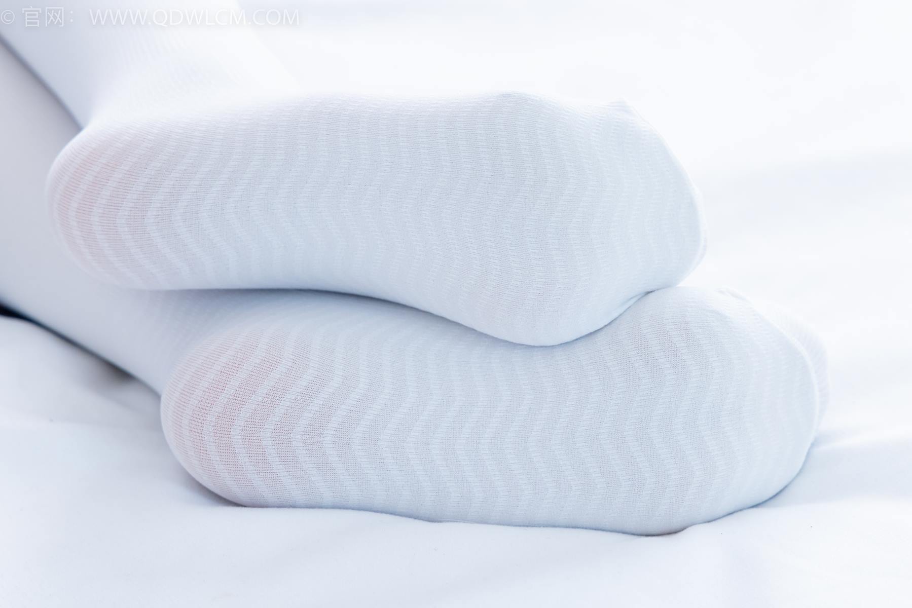 图片[90]-物恋传媒 NO.2398 嘉木-帆布鞋、马丁靴、过膝白袜[114P] – 速更版-美库