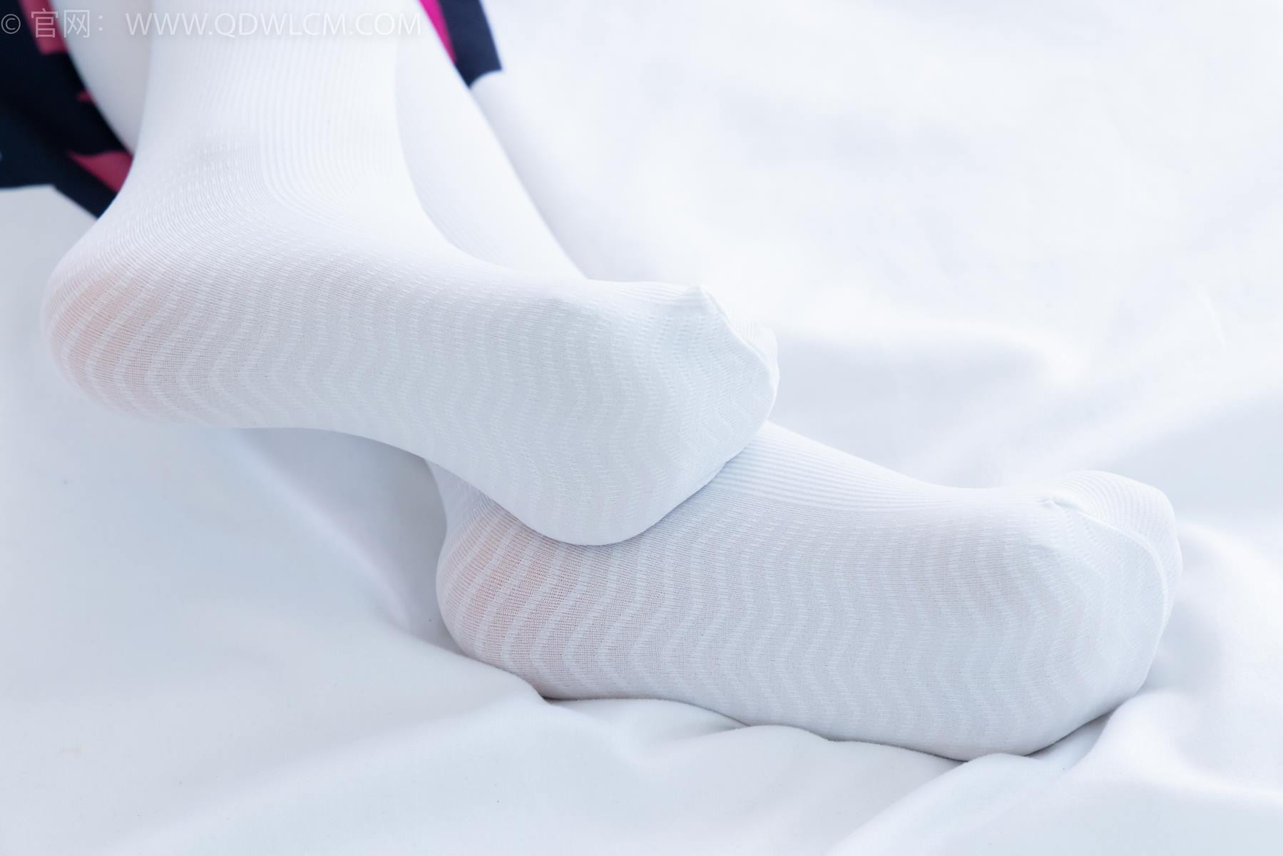 图片[95]-物恋传媒 NO.2398 嘉木-帆布鞋、马丁靴、过膝白袜[114P] – 速更版-美库