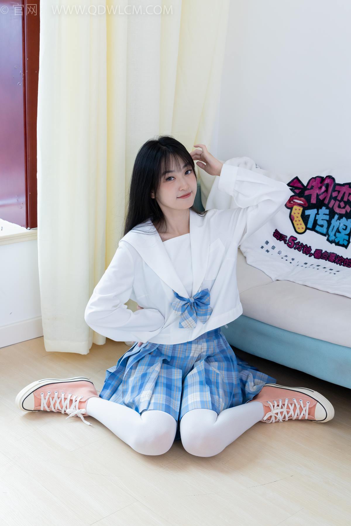 图片[114]-物恋传媒 NO.2398 嘉木-帆布鞋、马丁靴、过膝白袜[114P] – 速更版-美库