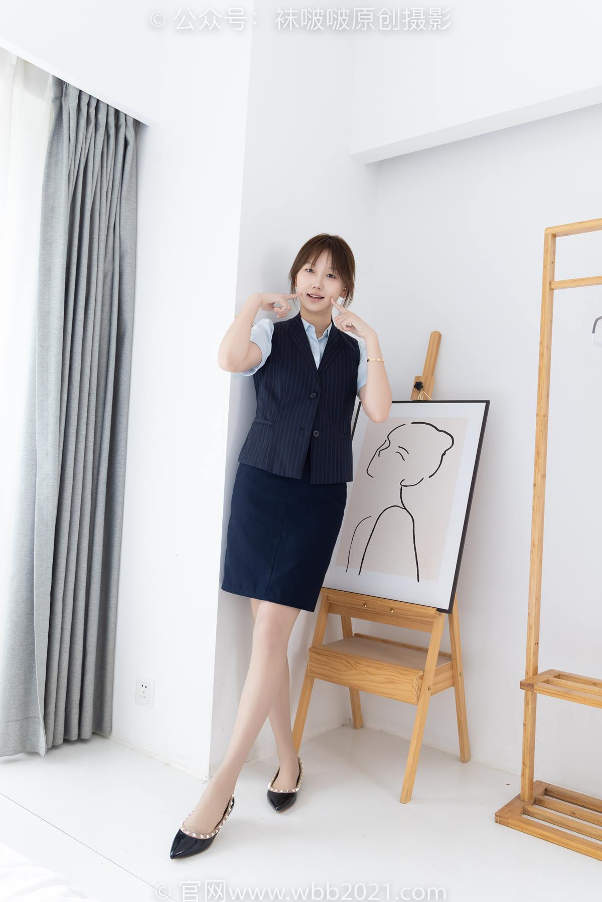 图片[26]-[BoBoSocks袜啵啵]NO.575 香菜-平底鞋、薄灰丝、银行制服[144P] – 速更版-美库