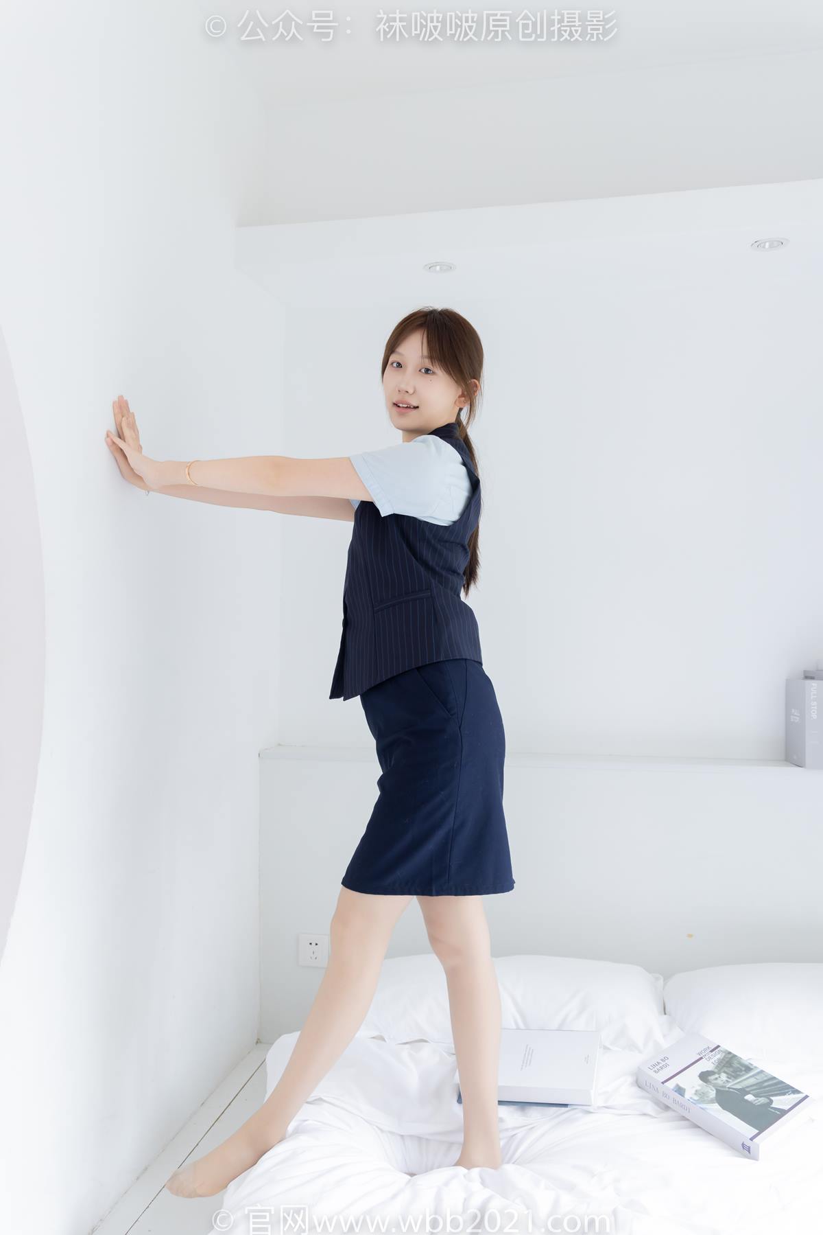 图片[137]-[BoBoSocks袜啵啵]NO.575 香菜-平底鞋、薄灰丝、银行制服[144P] – 速更版-美库