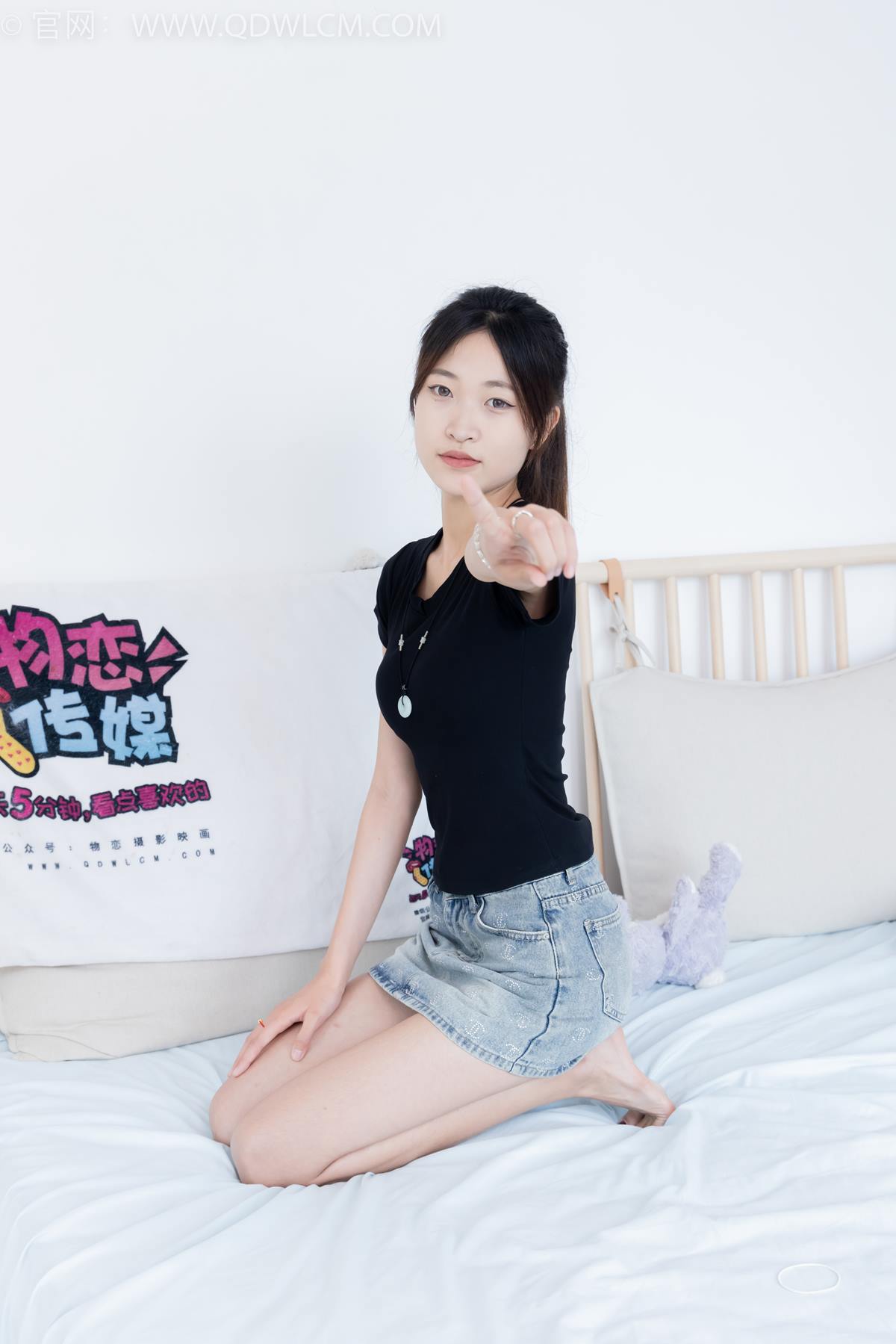 图片[19]-物恋传媒 NO.2399 小夏-板鞋、白棉袜、裸足[111P] – 速更版-美库