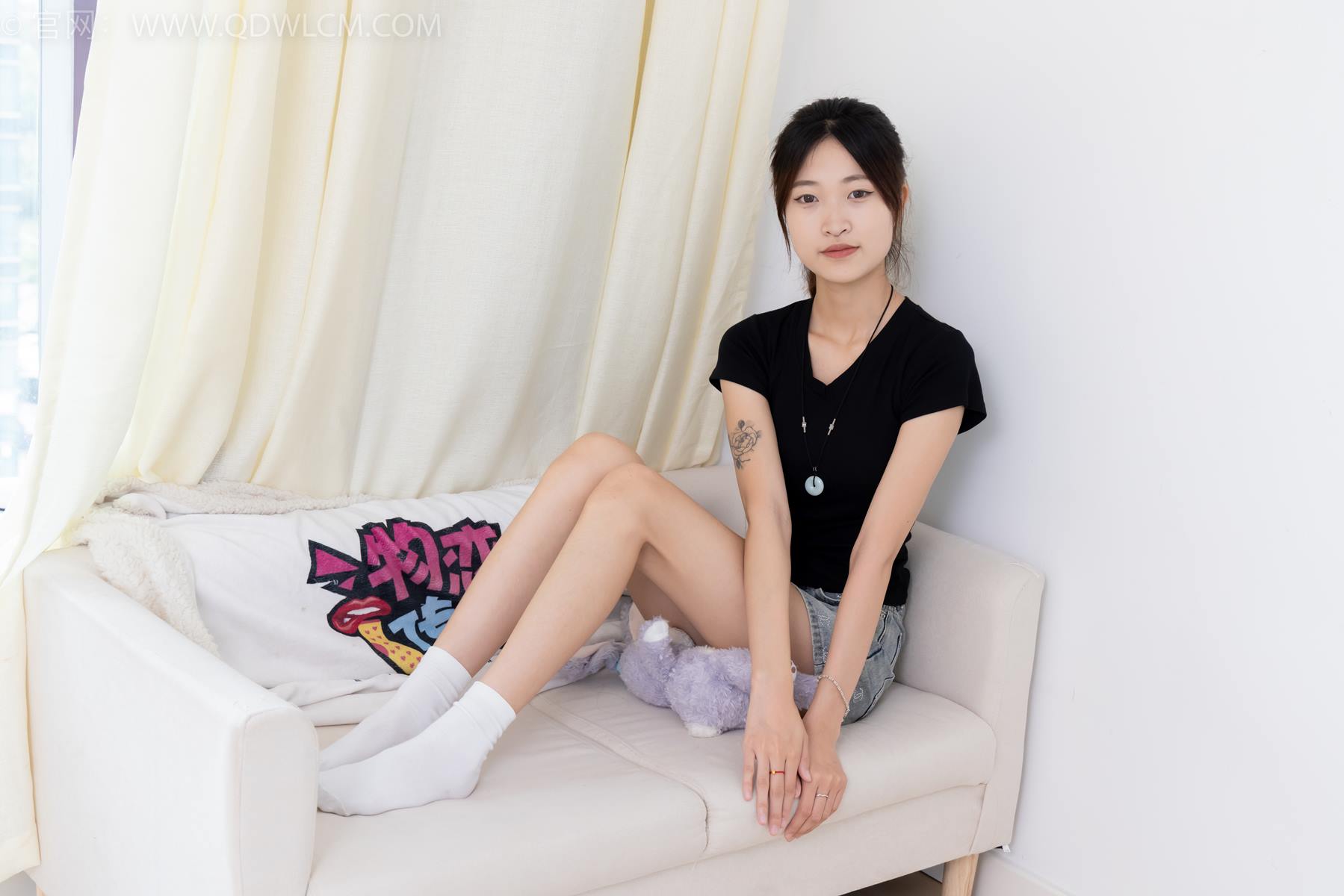 图片[20]-物恋传媒 NO.2399 小夏-板鞋、白棉袜、裸足[111P] – 速更版-美库