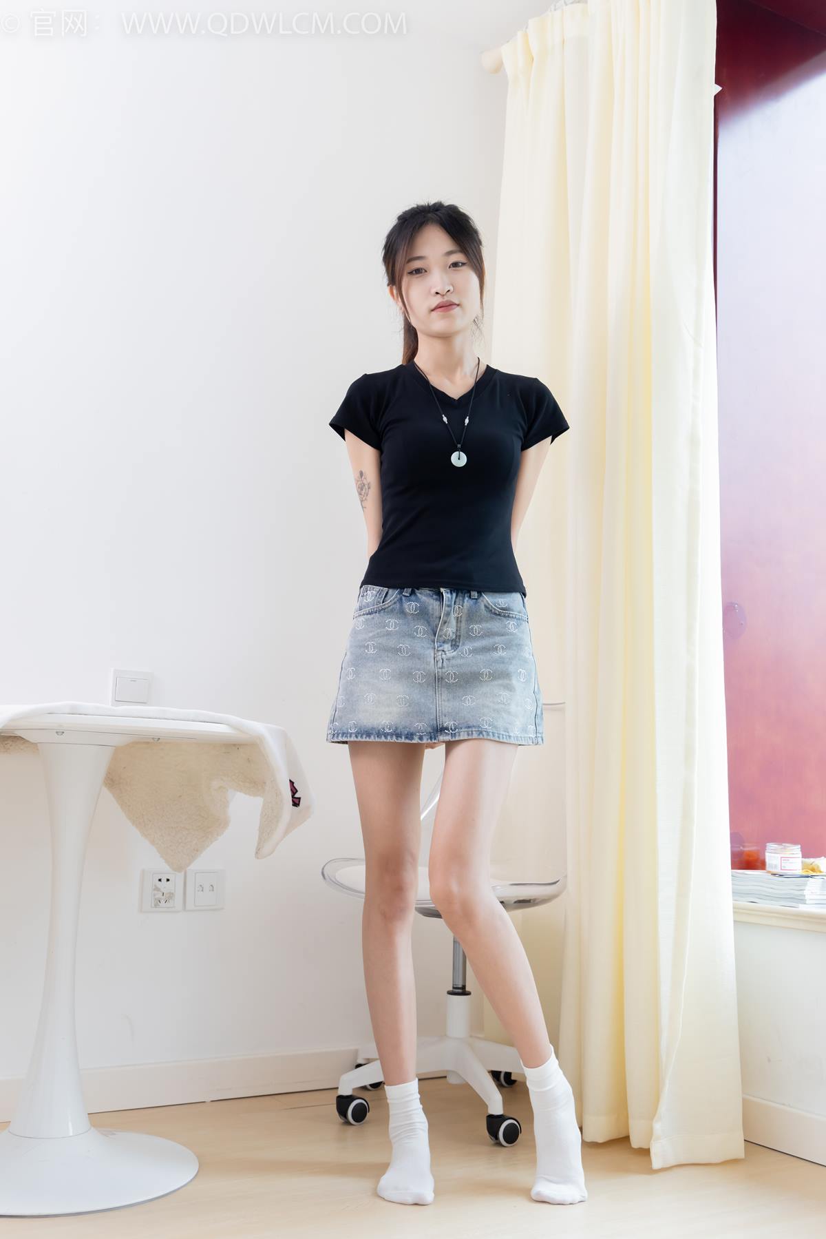 图片[32]-物恋传媒 NO.2399 小夏-板鞋、白棉袜、裸足[111P] – 速更版-美库