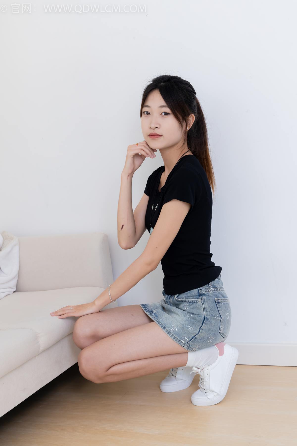 图片[40]-物恋传媒 NO.2399 小夏-板鞋、白棉袜、裸足[111P] – 速更版-美库