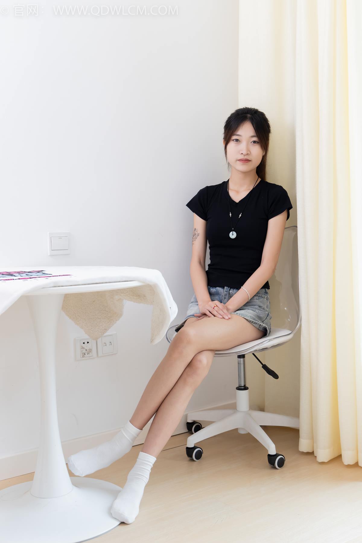 图片[47]-物恋传媒 NO.2399 小夏-板鞋、白棉袜、裸足[111P] – 速更版-美库