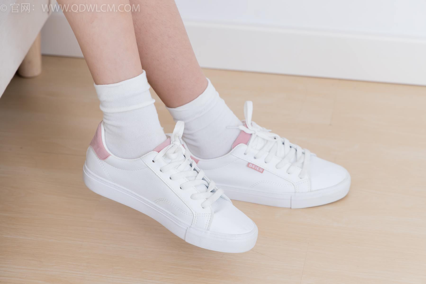 图片[66]-物恋传媒 NO.2399 小夏-板鞋、白棉袜、裸足[111P] – 速更版-美库