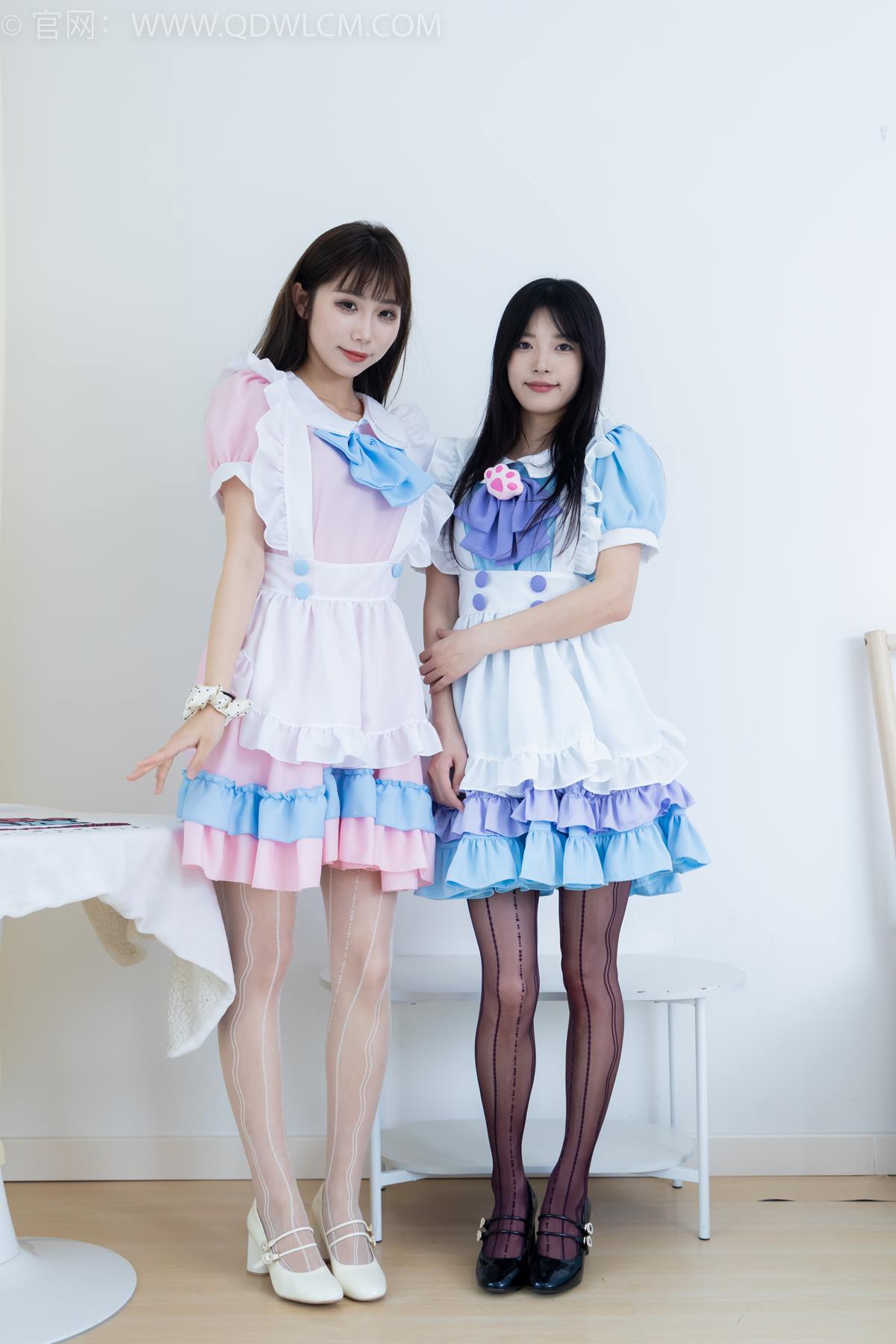 图片[49]-物恋传媒 NO.2400 茯苓&泡泡-高跟鞋、丝袜、互相挠脚心剧情[101P] – 速更版-美库