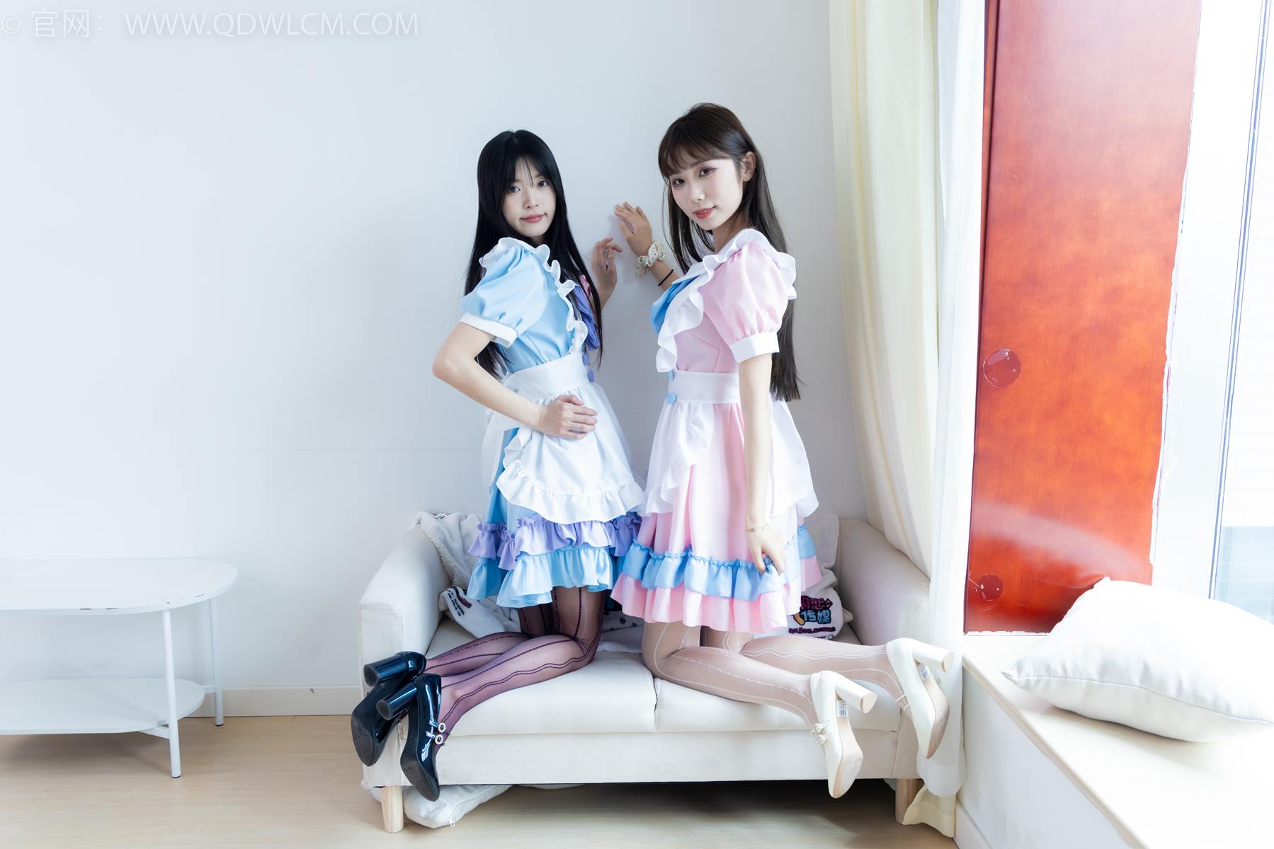 图片[102]-物恋传媒 NO.2400 茯苓&泡泡-高跟鞋、丝袜、互相挠脚心剧情[101P] – 速更版-美库