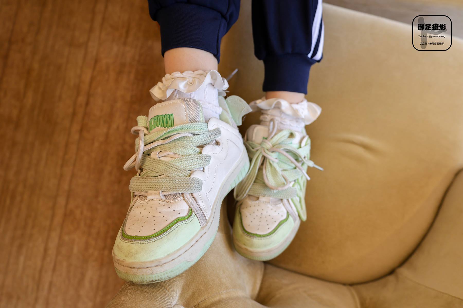 图片[28]-御足摄影 NO.044 – 校服踩踩踩[86P] – 速更版-美库