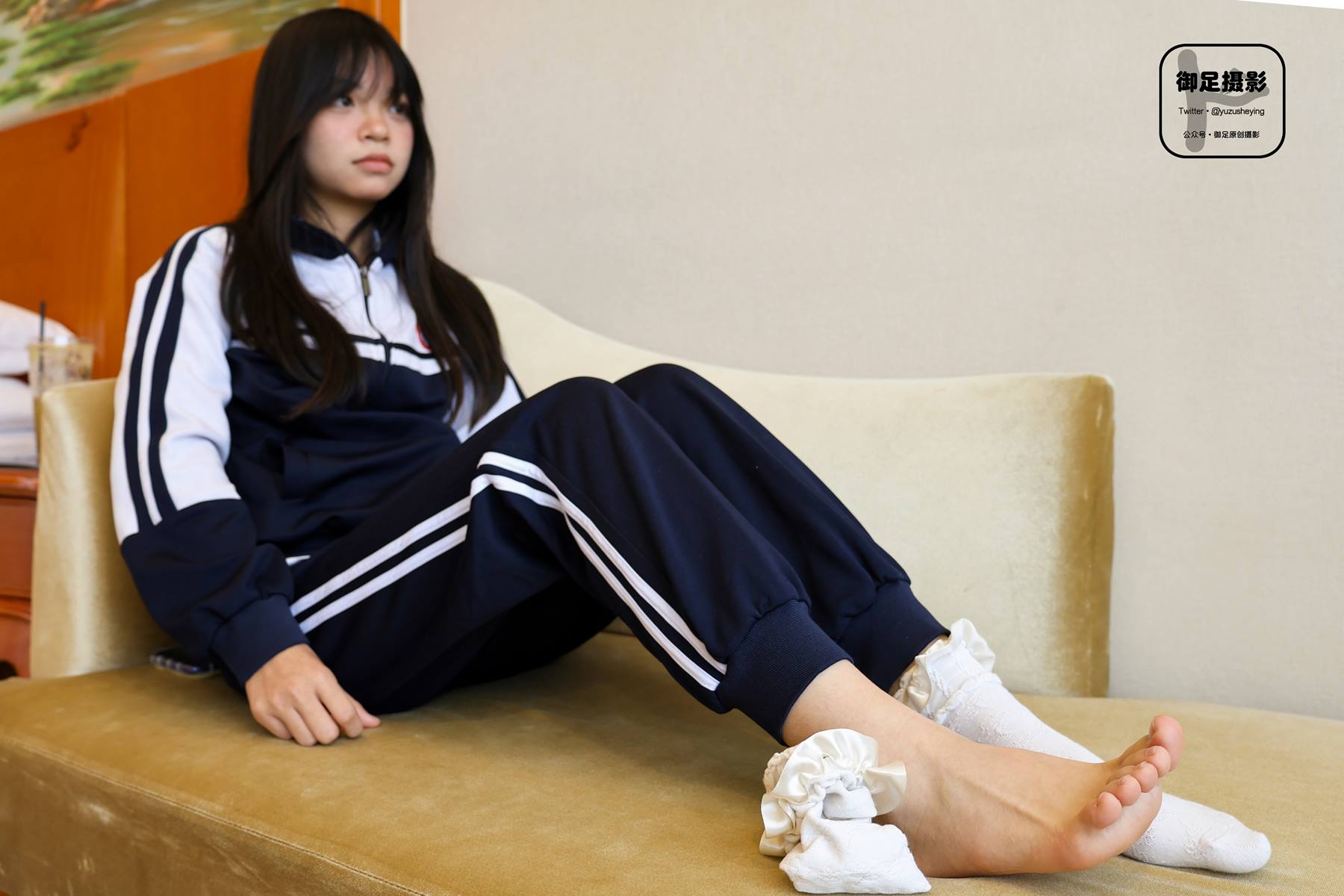 图片[33]-御足摄影 NO.044 – 校服踩踩踩[86P] – 速更版-美库