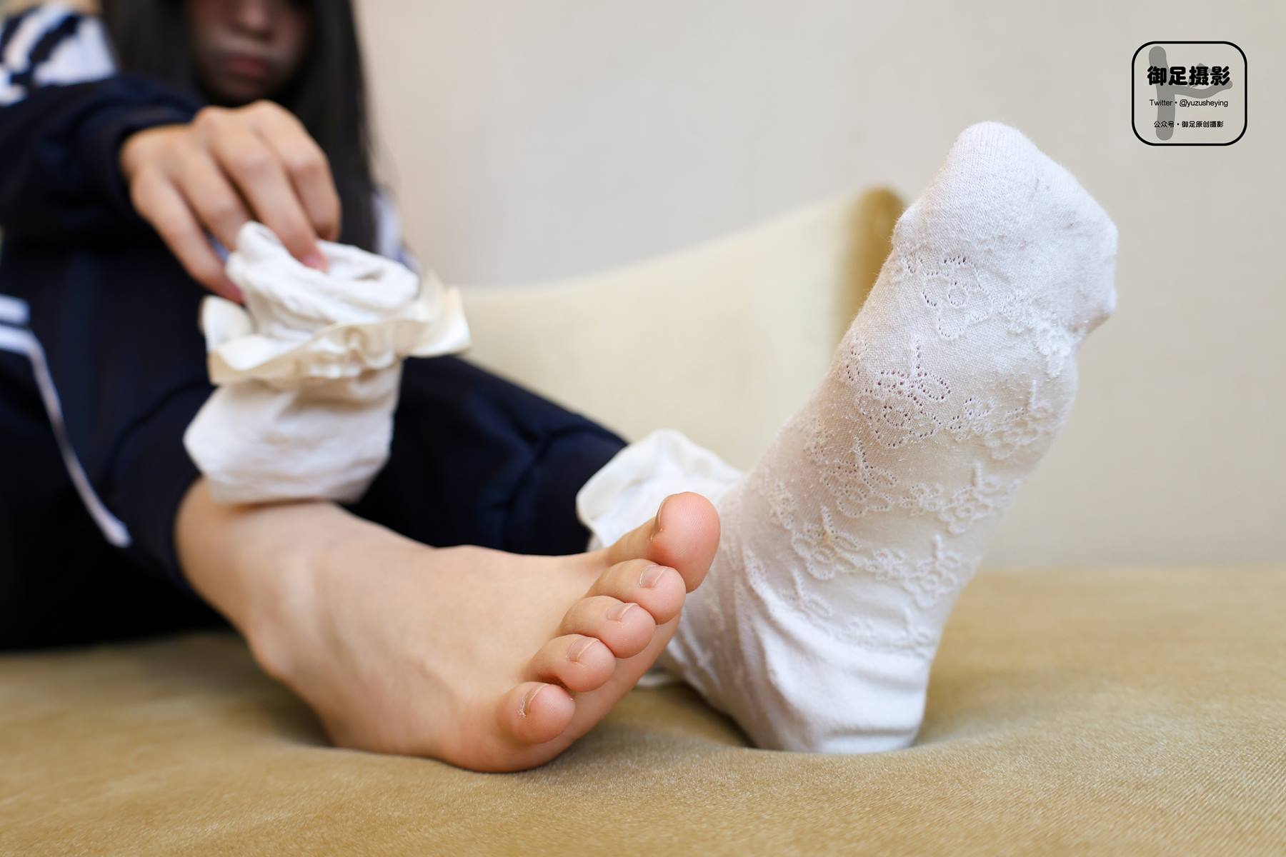 图片[40]-御足摄影 NO.044 – 校服踩踩踩[86P] – 速更版-美库