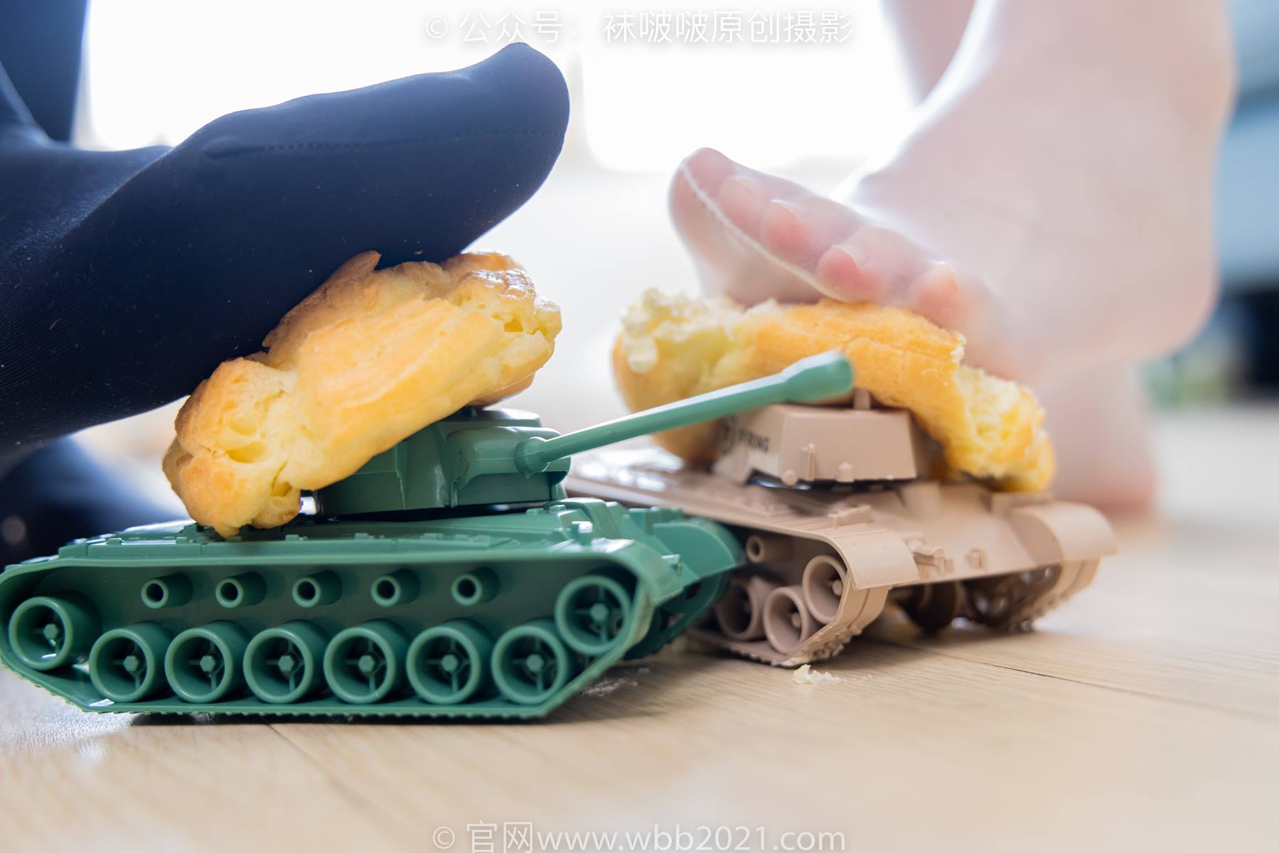 图片[79]-[BoBoSocks袜啵啵]NO.576 小甜豆甜甜圈-高跟鞋、厚黑丝、油亮薄白丝、裸足[161P] – 速更版-美库