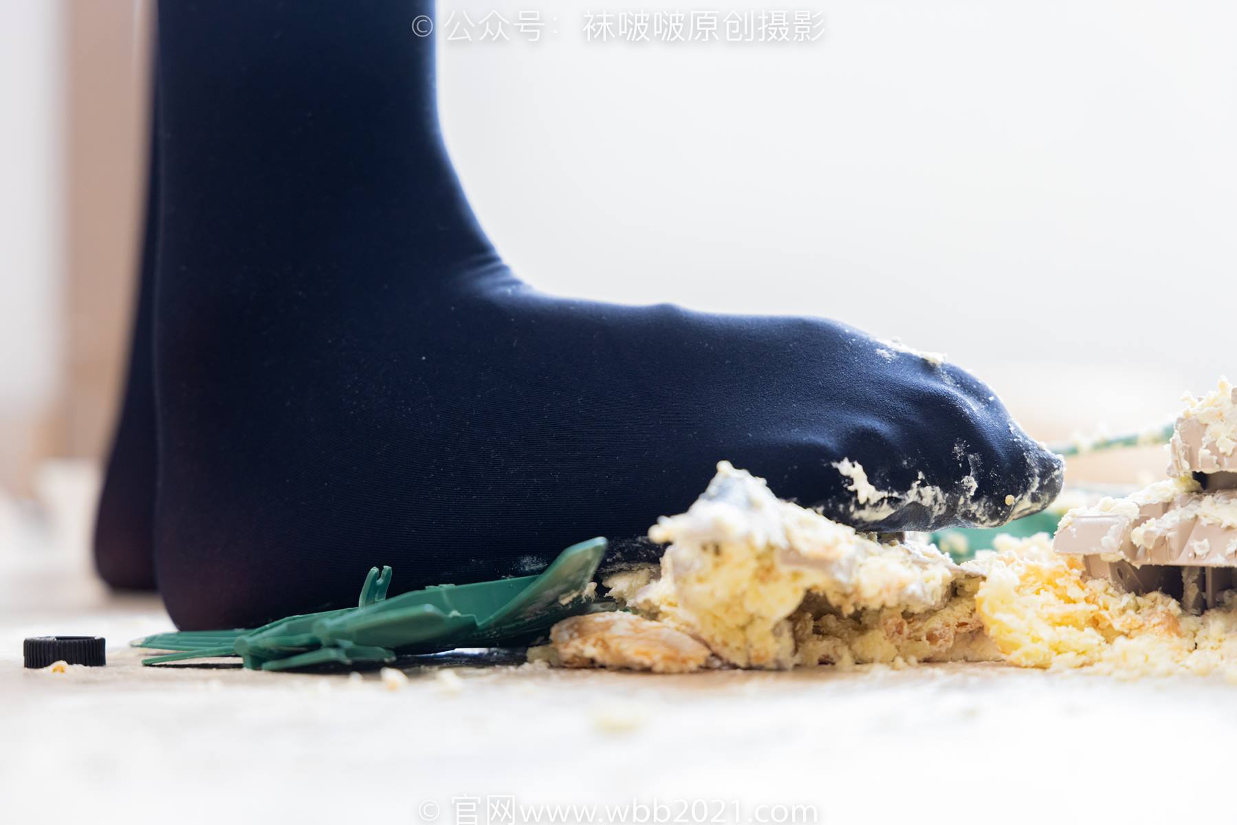 图片[85]-[BoBoSocks袜啵啵]NO.576 小甜豆甜甜圈-高跟鞋、厚黑丝、油亮薄白丝、裸足[161P] – 速更版-美库