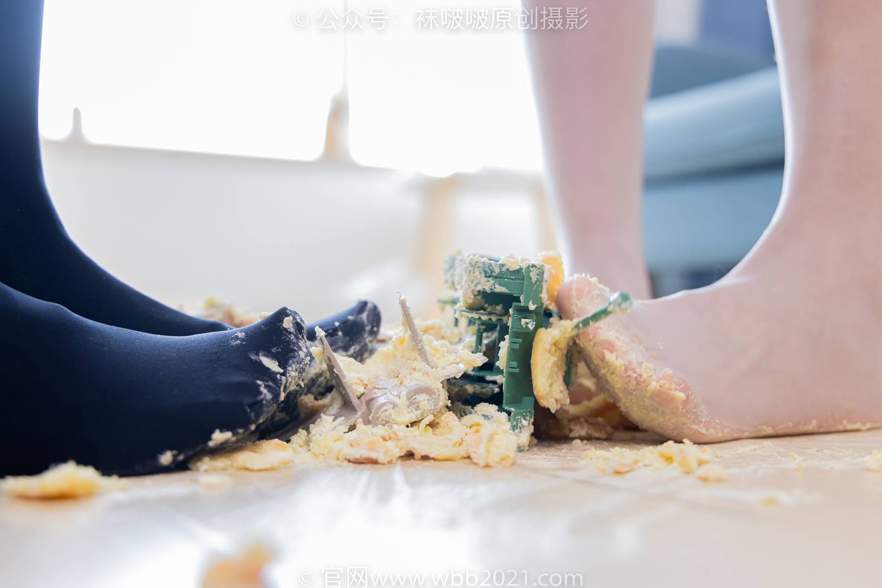 图片[116]-[BoBoSocks袜啵啵]NO.576 小甜豆甜甜圈-高跟鞋、厚黑丝、油亮薄白丝、裸足[161P] – 速更版-美库