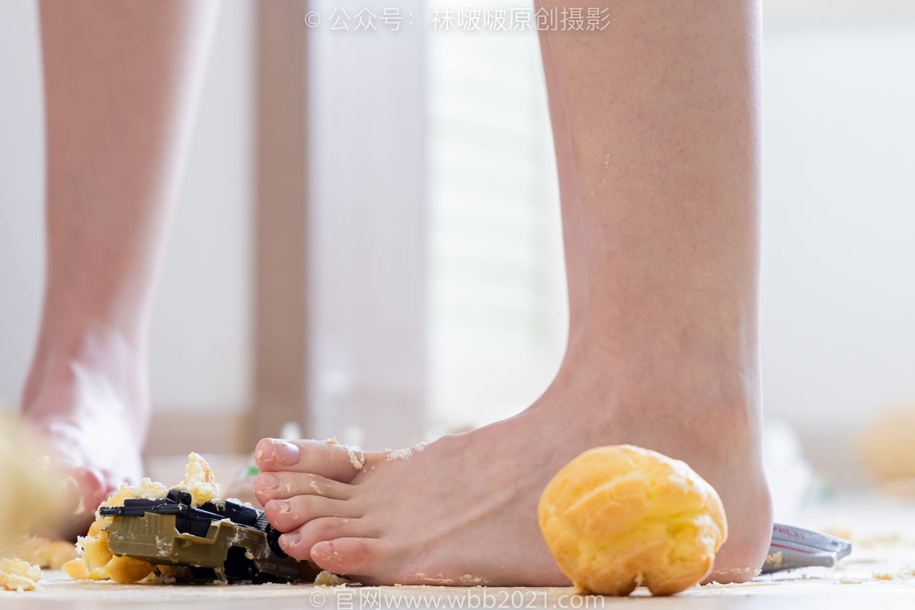 图片[128]-[BoBoSocks袜啵啵]NO.576 小甜豆甜甜圈-高跟鞋、厚黑丝、油亮薄白丝、裸足[161P] – 速更版-美库