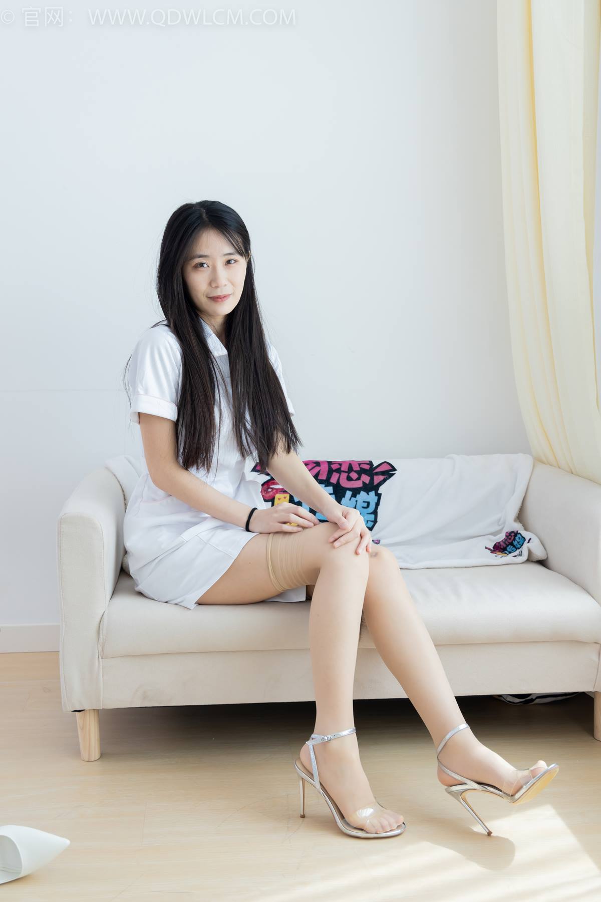 图片[13]-物恋传媒 NO.2401 菜菜-三双高跟鞋、大腿袜、护士服[129P] – 速更版-美库