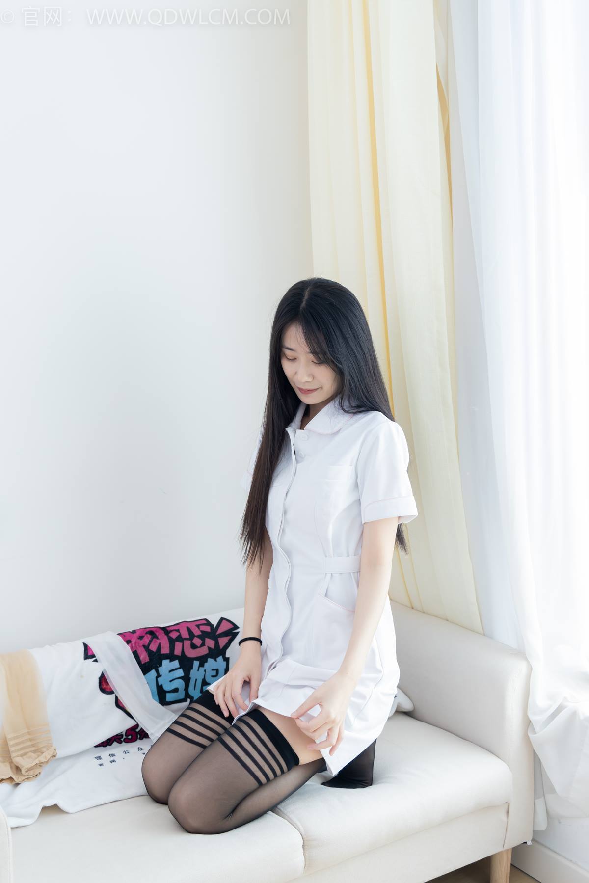 图片[31]-物恋传媒 NO.2401 菜菜-三双高跟鞋、大腿袜、护士服[129P] – 速更版-美库