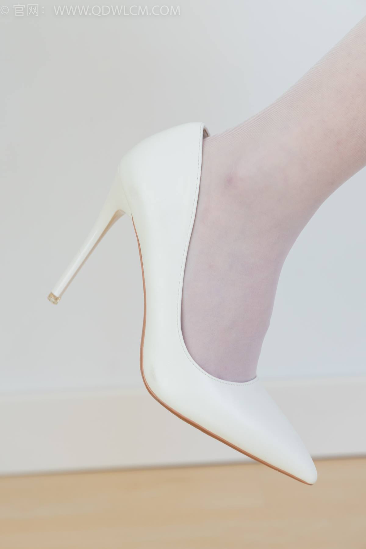 图片[122]-物恋传媒 NO.2401 菜菜-三双高跟鞋、大腿袜、护士服[129P] – 速更版-美库